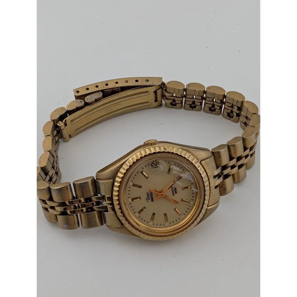 Vintage‎ Timex Indiglo Women's Watch 25mm Case 6.75